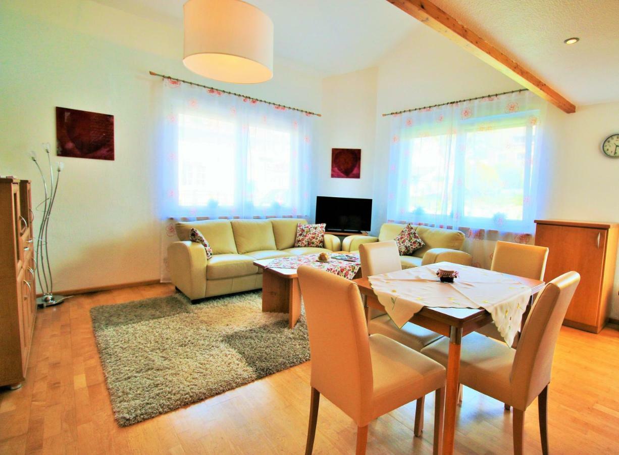 Gaestehaus Koen 젤틴겐라티그 외부 사진
